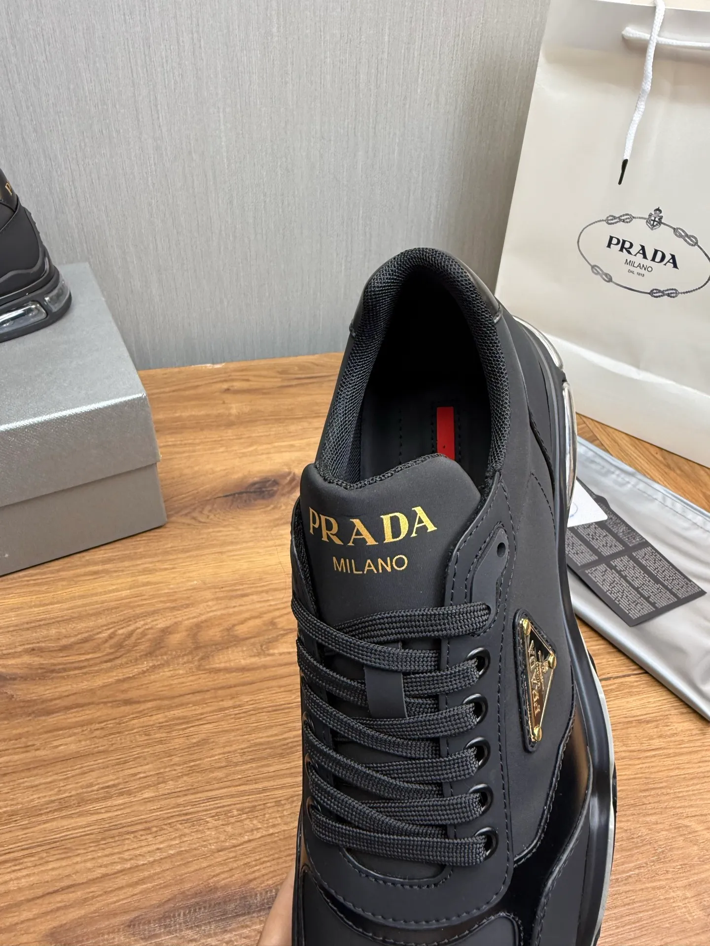 Men's shoes 💰640💰 [PRADA] Men's shoes are popular in the counter, official website is synchronized, 1 high-quality shipment ✔️Original cowhide upper + cowhide lining, 1🆚1 replica, original sole, 38-45 (45 customized, non-refundable)